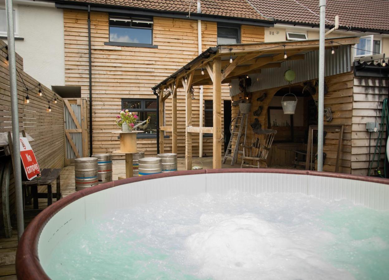 James' Place @ Bike Park Wales And The Brecon Beacons Merthyr Tydfil Exterior foto